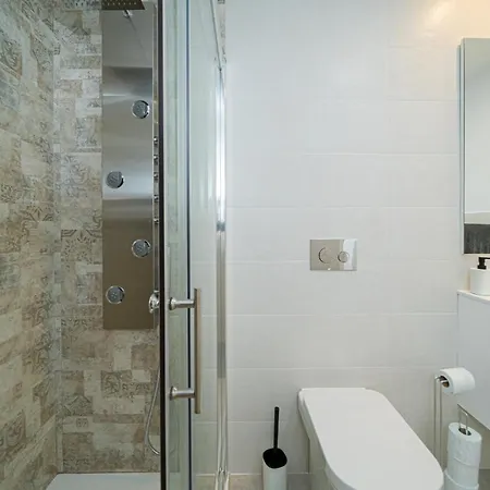 Mimosa Apartment